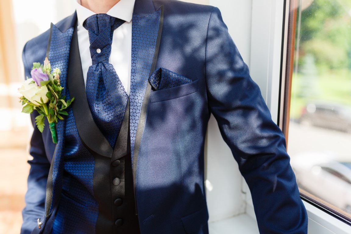 gilet et cravate pour mariage